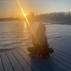 Meet your Posher, Sierra